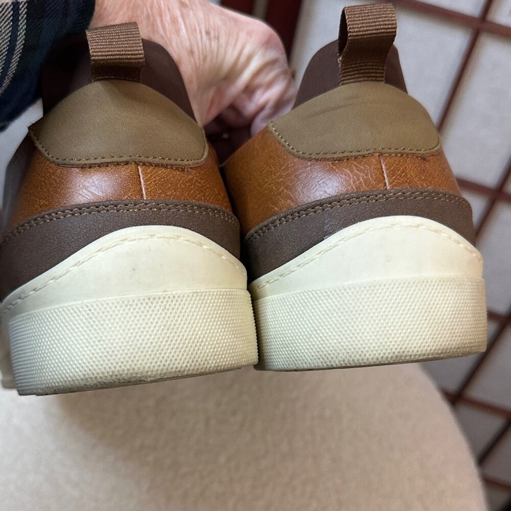 Men's Tan and Brown Leather Sneakers - Picture 6 of 8